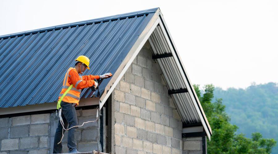 Professional residential roofers in Crawford, CO